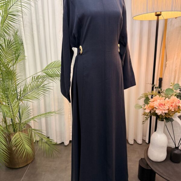 فستان دَمعَة